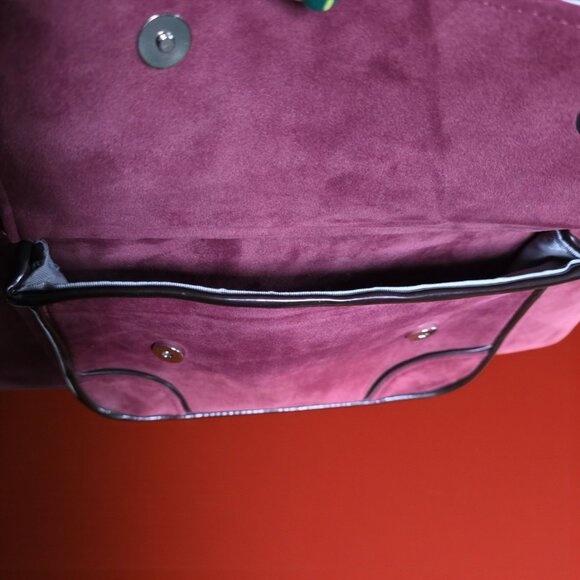 BEIJO "OVER ACHIEVER" Padded Laptop Carry Bag in Burgundy - Picture 8 of 14
